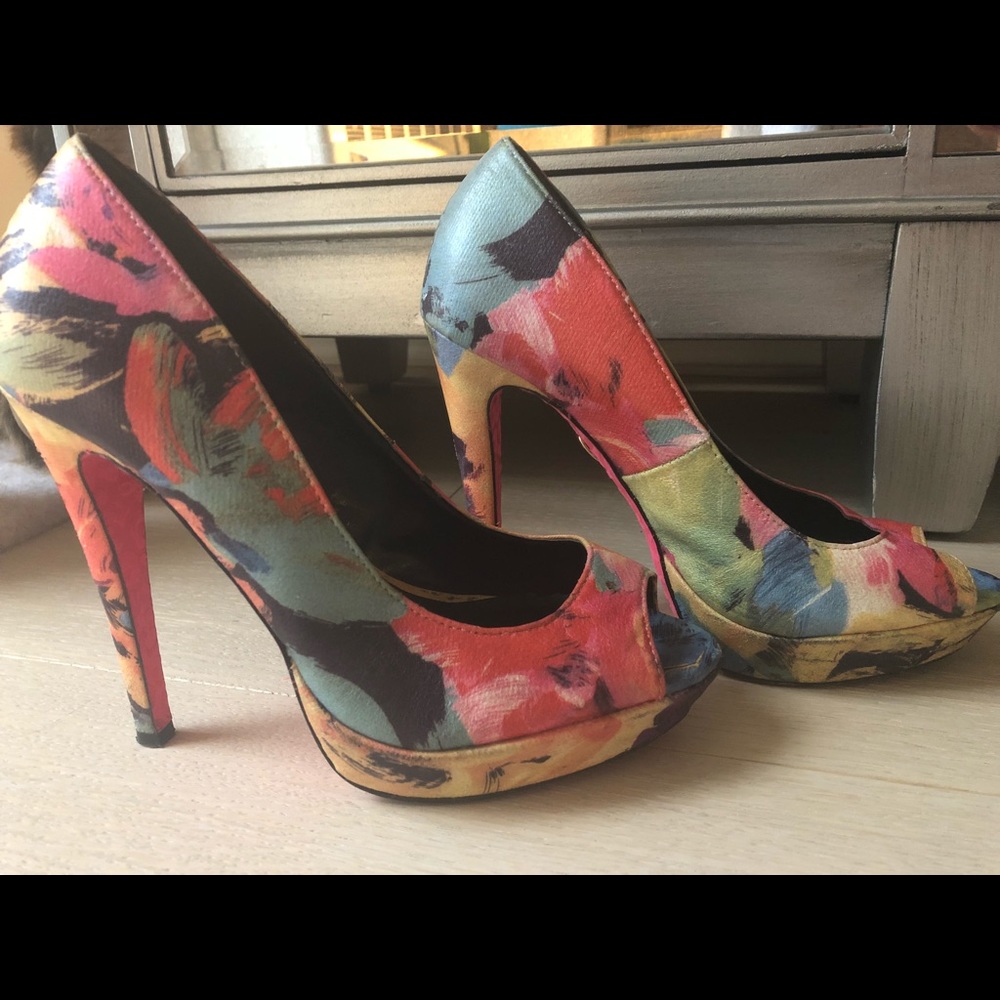 Betsey Johnson floral fun pumps